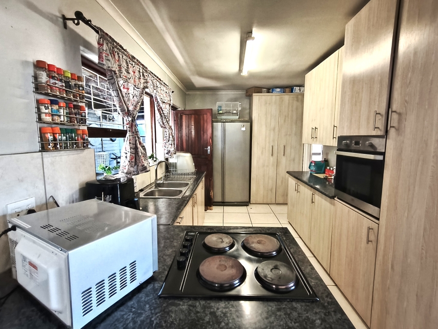 3 Bedroom Property for Sale in The Palms Western Cape